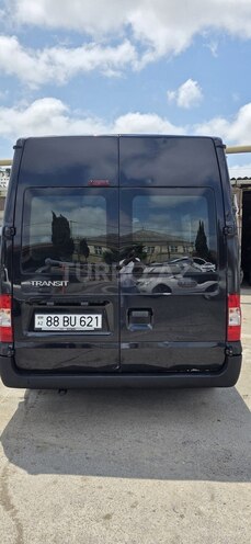 Ford Transit-2