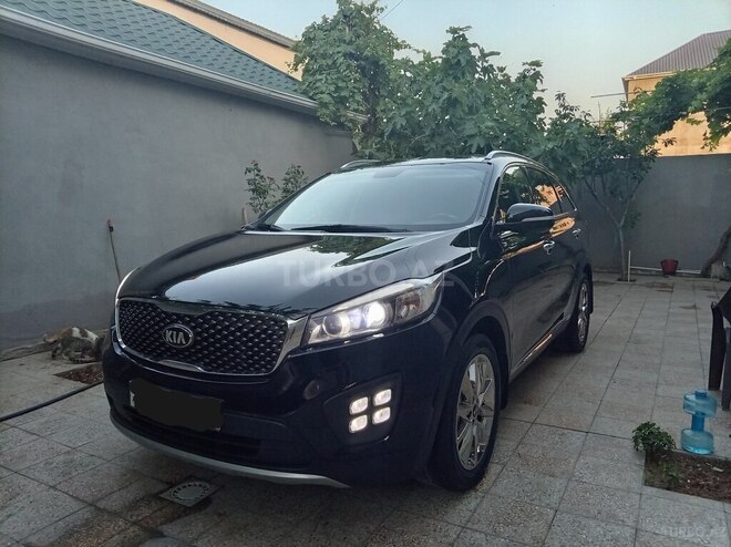 Kia Sorento-11