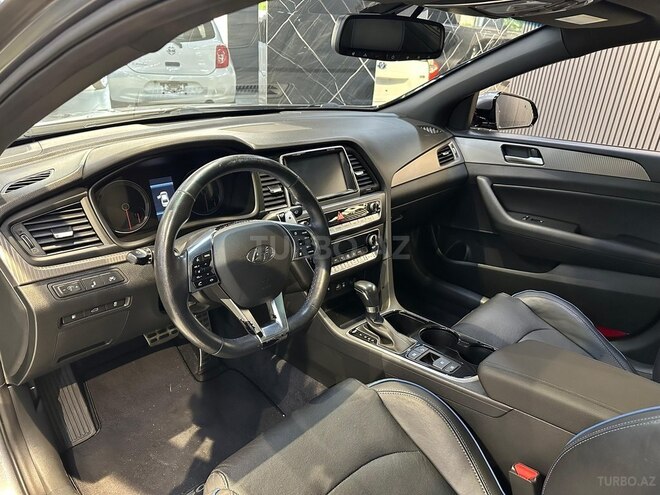 Hyundai Sonata-3