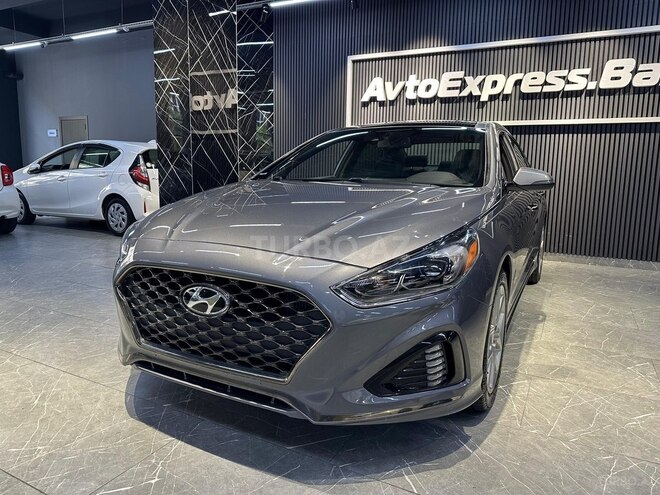 Hyundai Sonata-16
