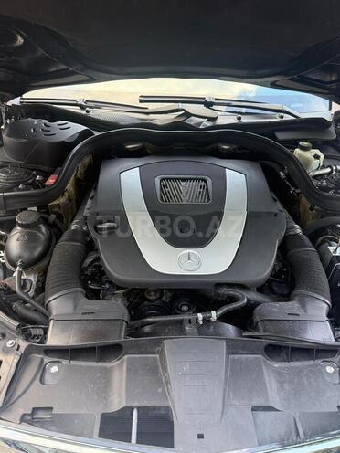 Mercedes E 350-10