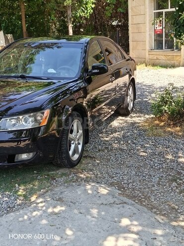 Hyundai Sonata-4