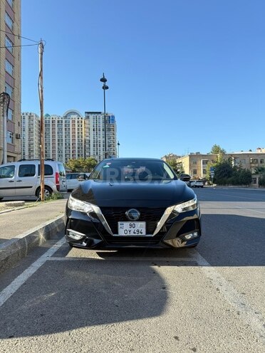 Nissan Sentra-1