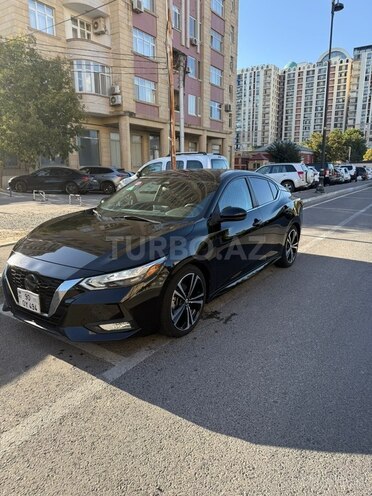 Nissan Sentra-3
