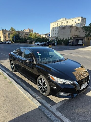 Nissan Sentra-5