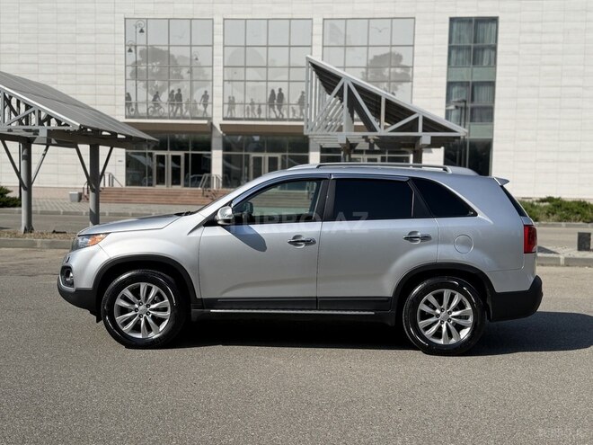 Kia Sorento-8