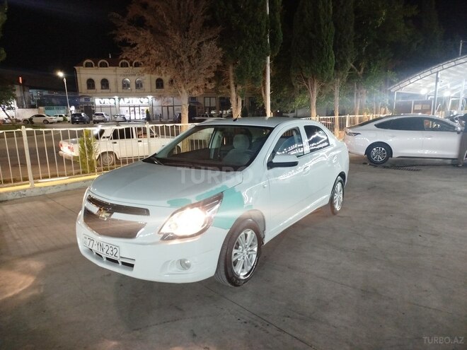 Chevrolet Cobalt-10