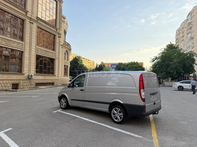 Mercedes Vito-5