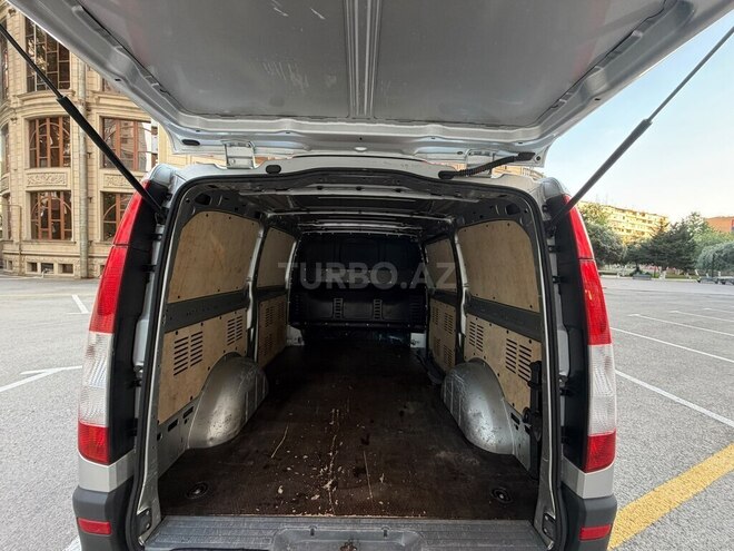 Mercedes Vito-15