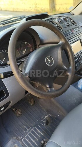 Mercedes Vito-19