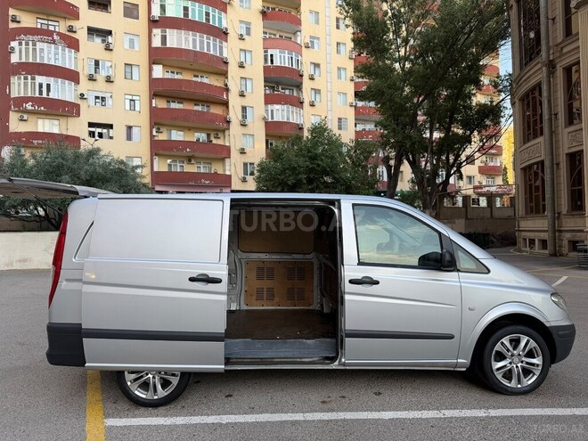 Mercedes Vito-16