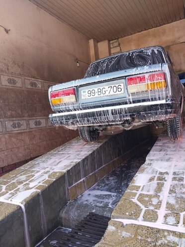 LADA (VAZ) 2107-5