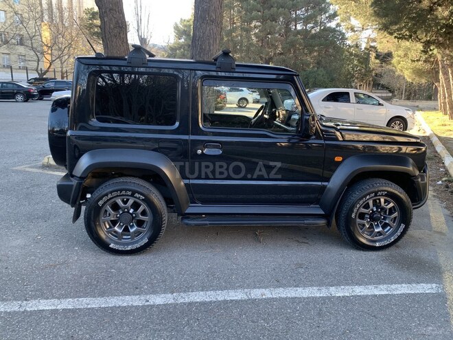 Suzuki Jimny-16