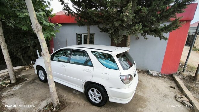 Lexus RX 300-14