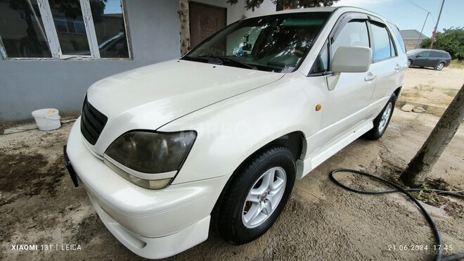 Lexus RX 300-4