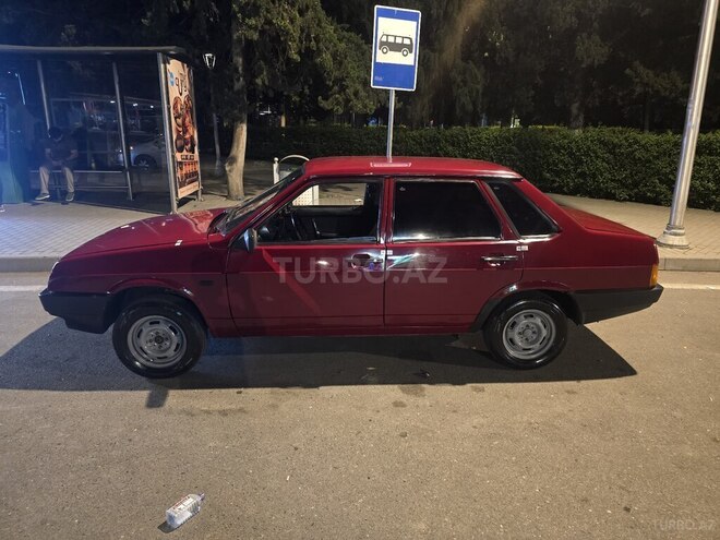 LADA (VAZ) 21099-4