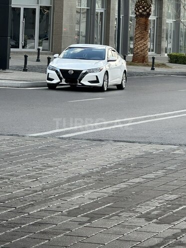 Nissan Sentra-4