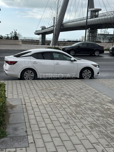 Nissan Sentra-6