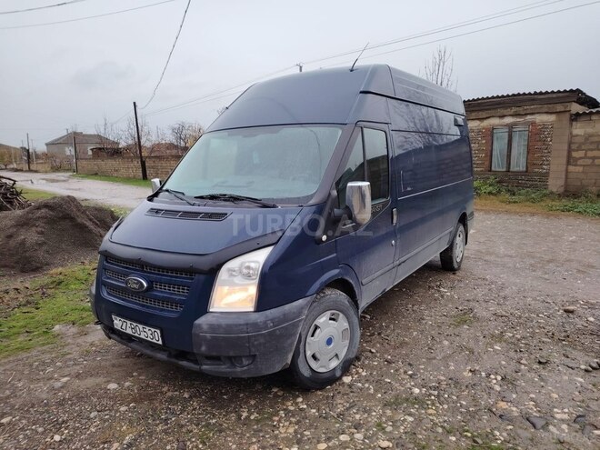 Ford Transit-1
