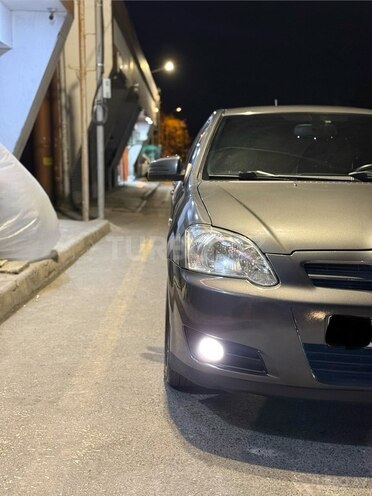Toyota Corolla-5