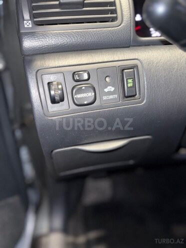 Toyota Corolla-13