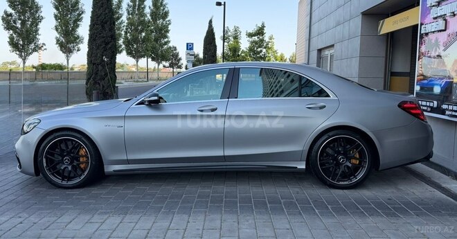 Mercedes S 63 AMG 4MATIC-7