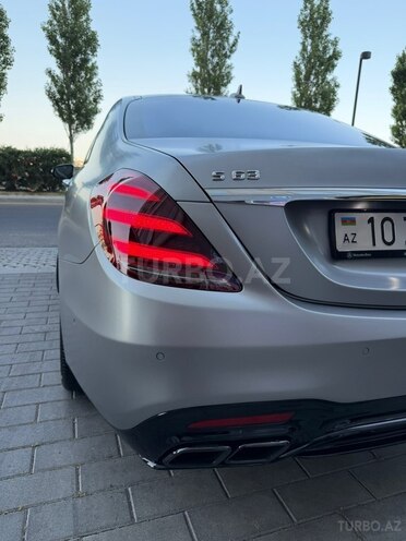 Mercedes S 63 AMG 4MATIC-10