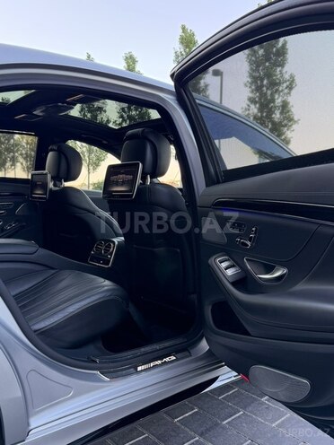 Mercedes S 63 AMG 4MATIC-16