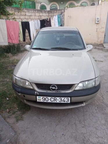 Opel Vectra-1