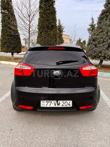 Kia Rio-4