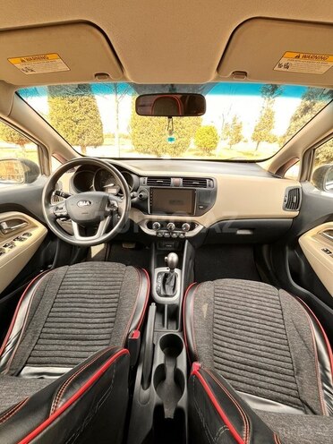 Kia Rio-6
