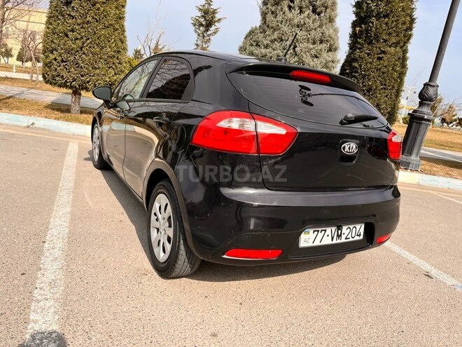 Kia Rio-3
