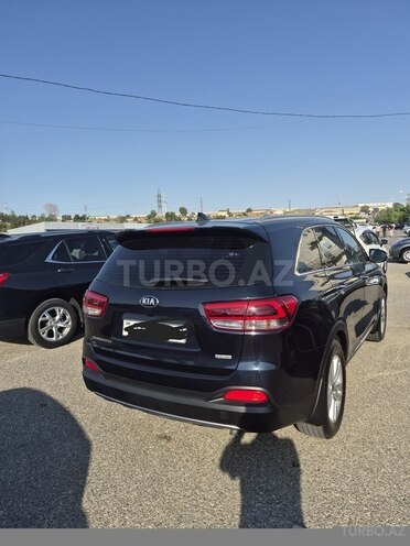 Kia Sorento-4