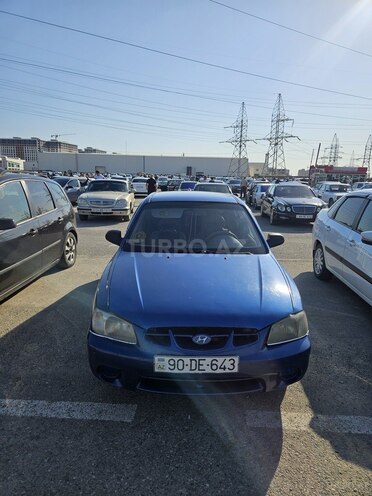 Hyundai Accent-1