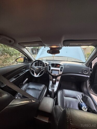 Chevrolet Cruze-7
