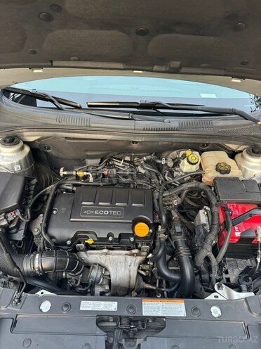 Chevrolet Cruze-9