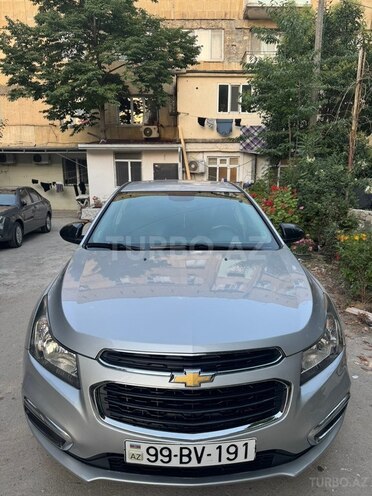 Chevrolet Cruze-1