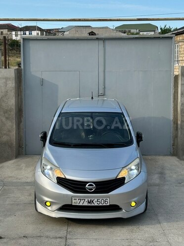 Nissan Note-1