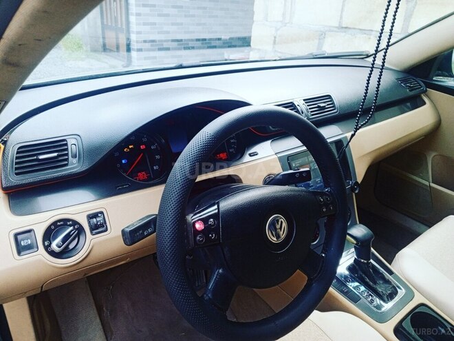 Volkswagen Passat-6