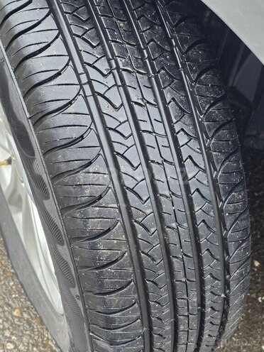 Chevrolet Equinox-2