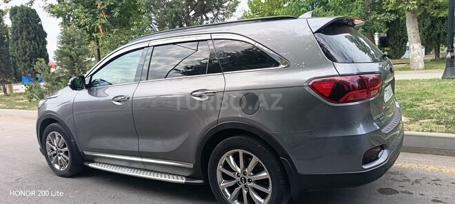 Kia Sorento-5