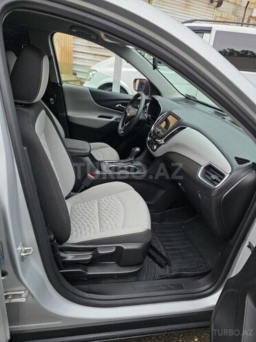 Chevrolet Equinox-8