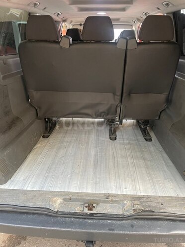 Mercedes Vito 111 CDI-6