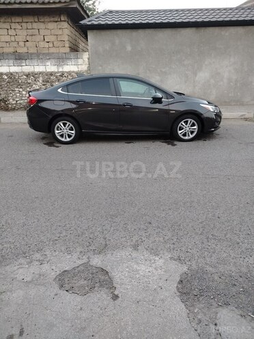 Chevrolet Cruze-5