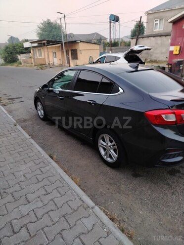 Chevrolet Cruze-6