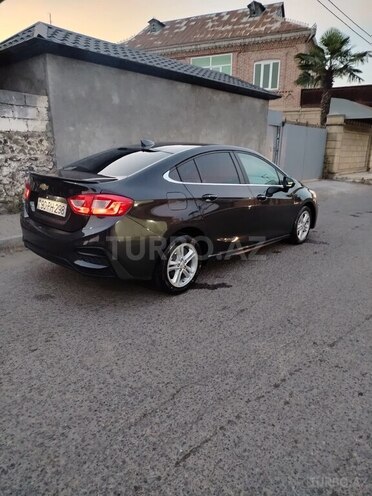 Chevrolet Cruze-8