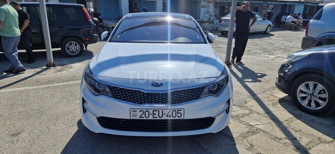 Kia Optima-1
