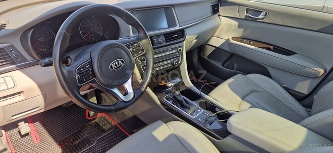 Kia Optima-6
