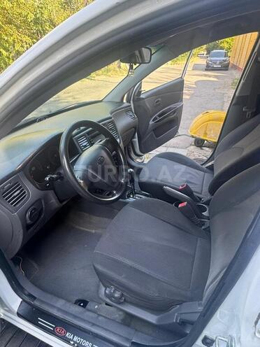 Kia Rio-13