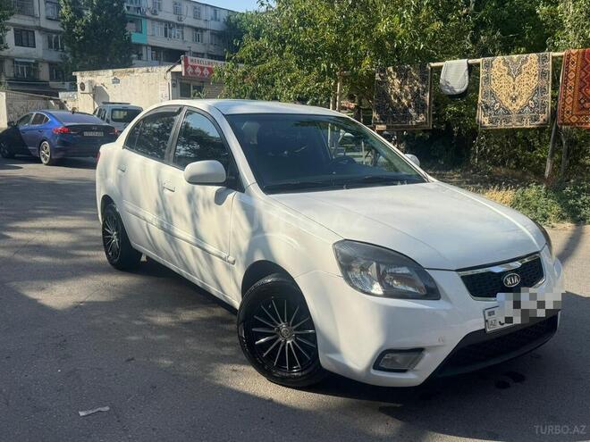 Kia Rio-7